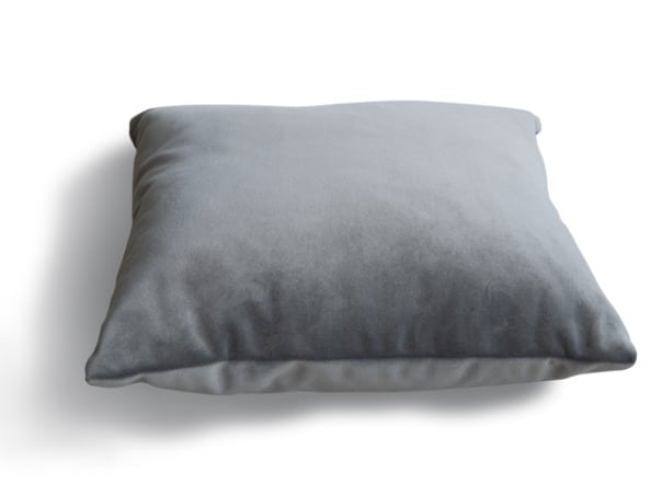 The BEST Way to Fluff Pillows - The Soccer Mom Blog